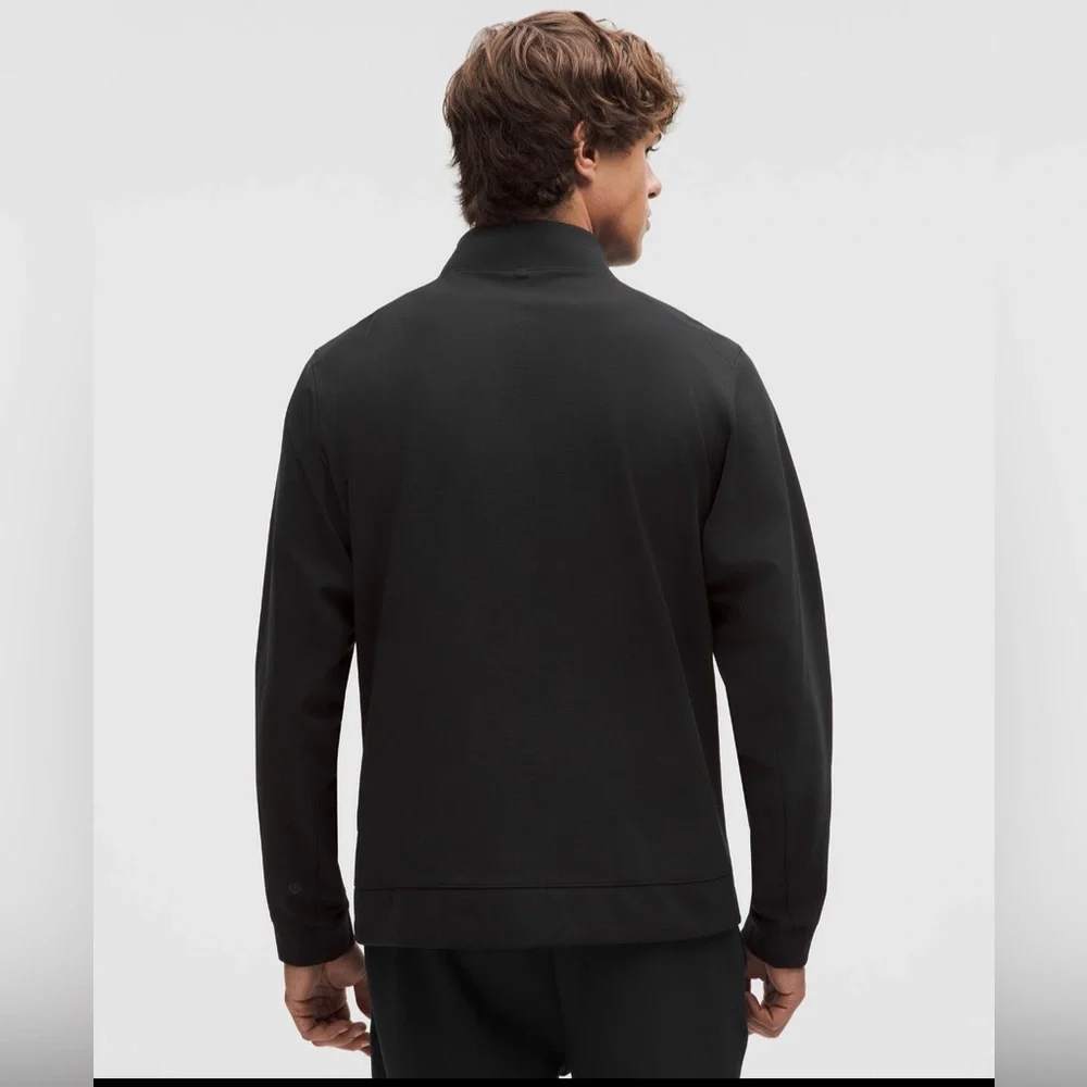 Lululemon Men’s “Sojourn” Jacket (M) *NEW FOR FALL/WINTER*
